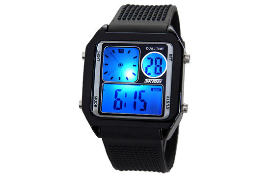 Zona del paso acelerado del reloj de Digitaces del SPL de señora Silicone Electronic LED con el cronómetro